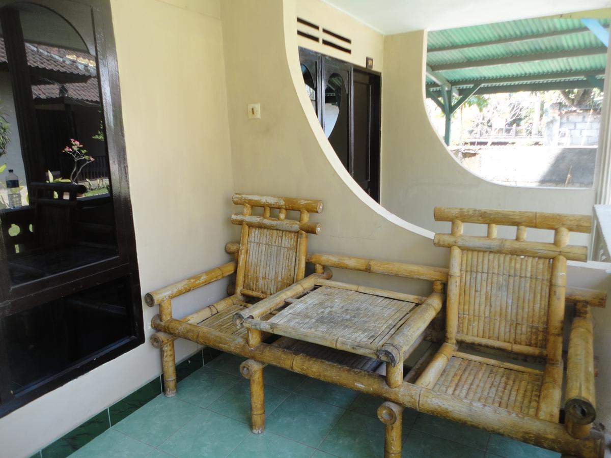 Pakuna Beach Senggigi Exterior photo